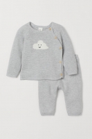 HM   Cotton jumper and trousers