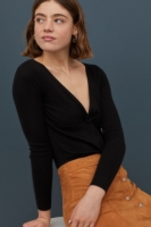 HM   V-neck jumper