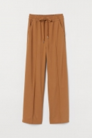  Wide pull-on trousers £9.00