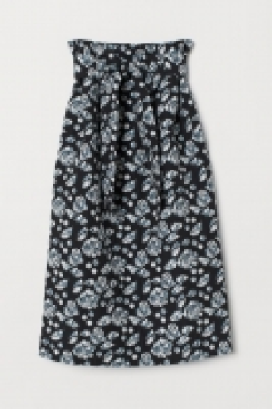 HM   Jacquard-weave paper bag skirt