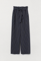 HM  Wide trousers with a tie belt