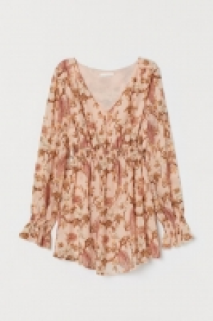 MAMA V-neck blouse £17.00