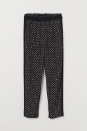 Crêpe trousers £9.00