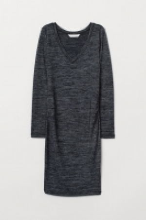 MAMA Jersey dress £8.00