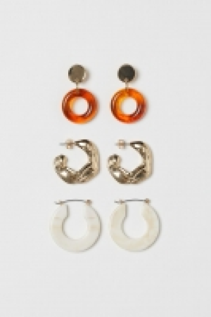 3 pairs earrings £9.00
