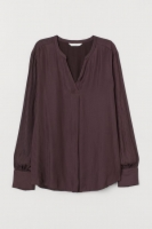 MAMA V-neck nursing blouse £15.00