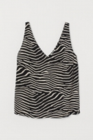 HM  Sleeveless V-neck top