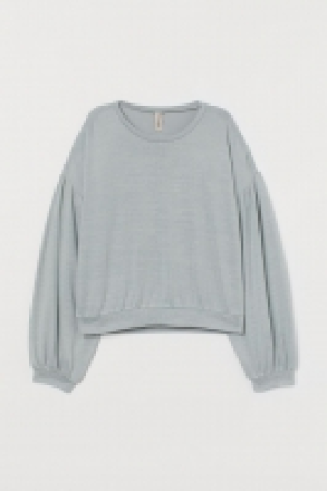 Puff-sleeved jumper £10.00