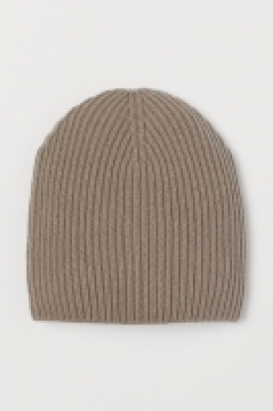 Ribbed wool-blend hat £7.00