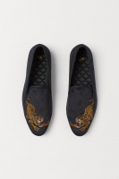 HM  Velour loafers