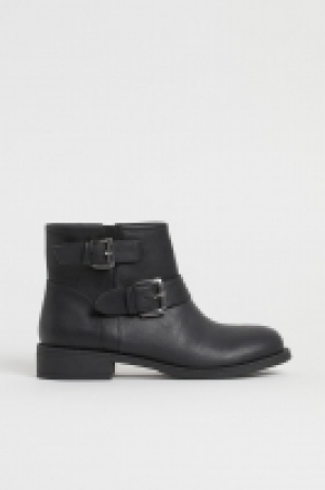 Biker boots £20.00