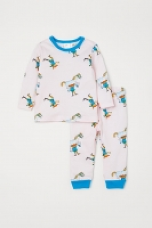 Printed pyjamas £6.00