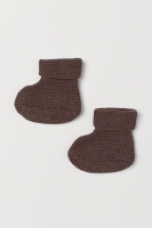 Knitted bootees £6.00