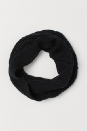 Knitted tube scarf £3.00