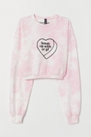 Cropped sweatshirt £6.00