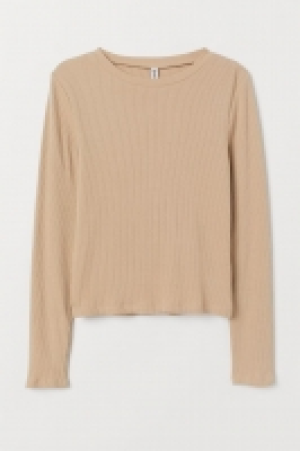 Ribbed top £6.00