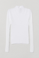 HM  Fitted polo-neck jumper