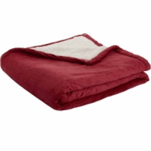 Wilko  Wilko Fleece Sherpa Throw Red 180 x 150cm