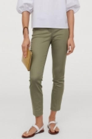 Ankle-length trousers £7.00