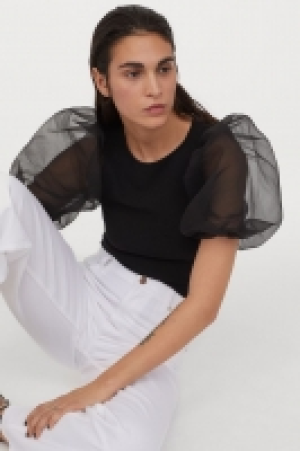 Puff-sleeved top £12.00