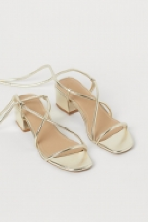 Sandals £10.00