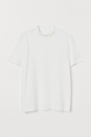 T-shirt with a stand-up collar £4.00