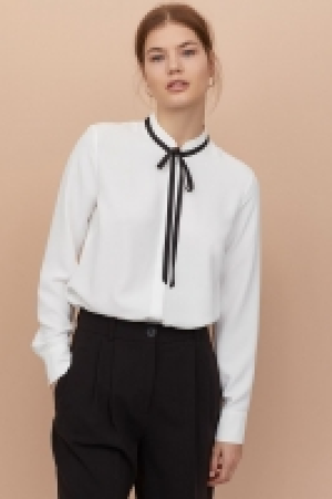 Crêpe blouse £19.00