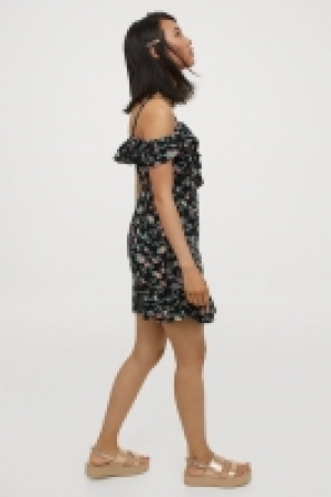 Cold shoulder dress £15.00