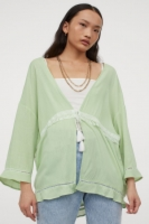 Short kimono £12.00