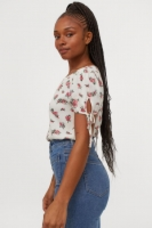 Patterned blouse £10.00