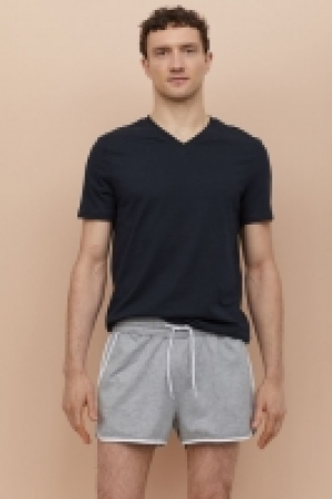 Sweatshirt shorts £5.00