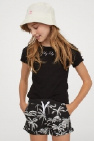 Sweatshirt shorts £6.00