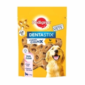 Wilko  Pedigree Denta Chicken Chewy Chunx Maxi 68g