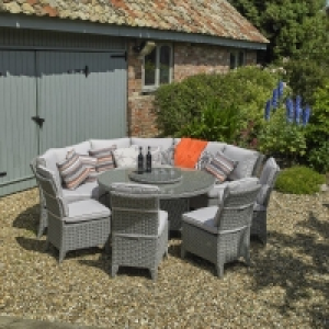 Harbo Valencia Rattan Garden Dining Set 10 Seater