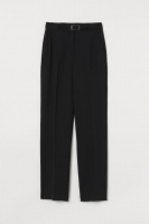 HM  Tailored trousers with a belt