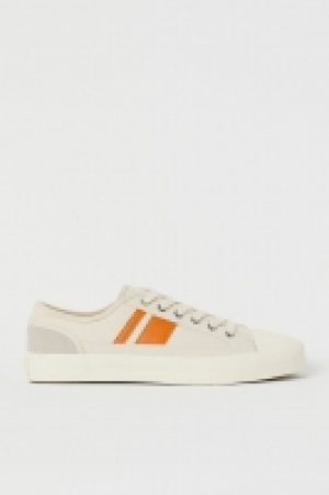 Canvas trainers £9.00