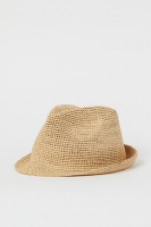 Straw hat £10.00