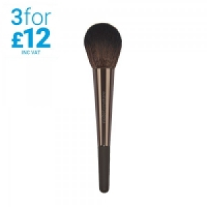 Nude by Nature Finishing Brush 05 £4.99