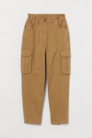 HM  Ankle-length cargo trousers