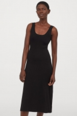 Ribbed dress £6.00