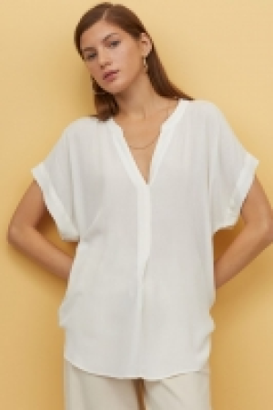 Crinkled blouse £6.00