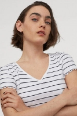 V-neck T-shirt £6.00