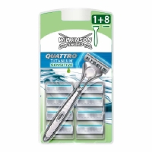 Wilko  Wilkinson Sword Quattro Titanium Mens Razor and Blades 8 pa