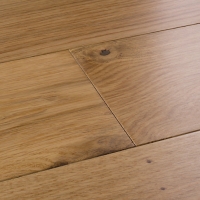Wickes  Style American Light Oak Engineered Wood Flooring - 1.5m2 Pa