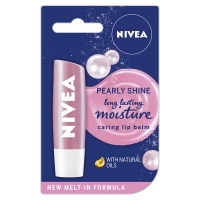 Wilko  Nivea Pearly Shine Lip Balm 4.8g