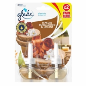 Wilko  Glade Electric Scented Oil Twin Refill Sandalwood & Jasmine 