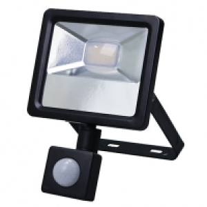 Wickes  Wickes Aluminium PIR Sensor Floodlight IP44 BlacK 1000 Lumen