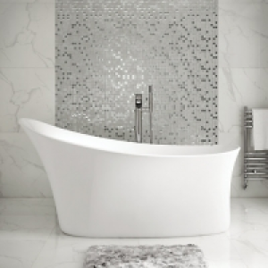 Wickes Fasani Contemporary Freestanding Slipper Bath - 1590m