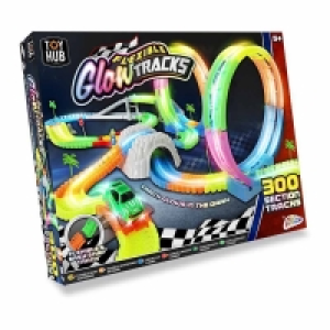 300 Piece Glow Track Set