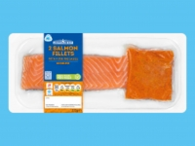 Lighthouse Bay 2 Salmon Fillets with a Piri Piri Sauce £3.09